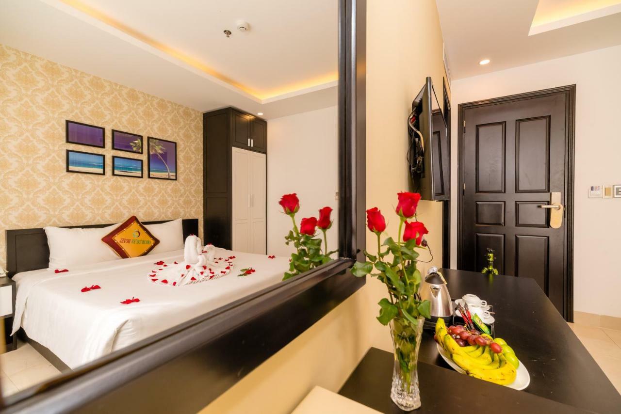 Orchide'Es Hotel Danang Exterior photo