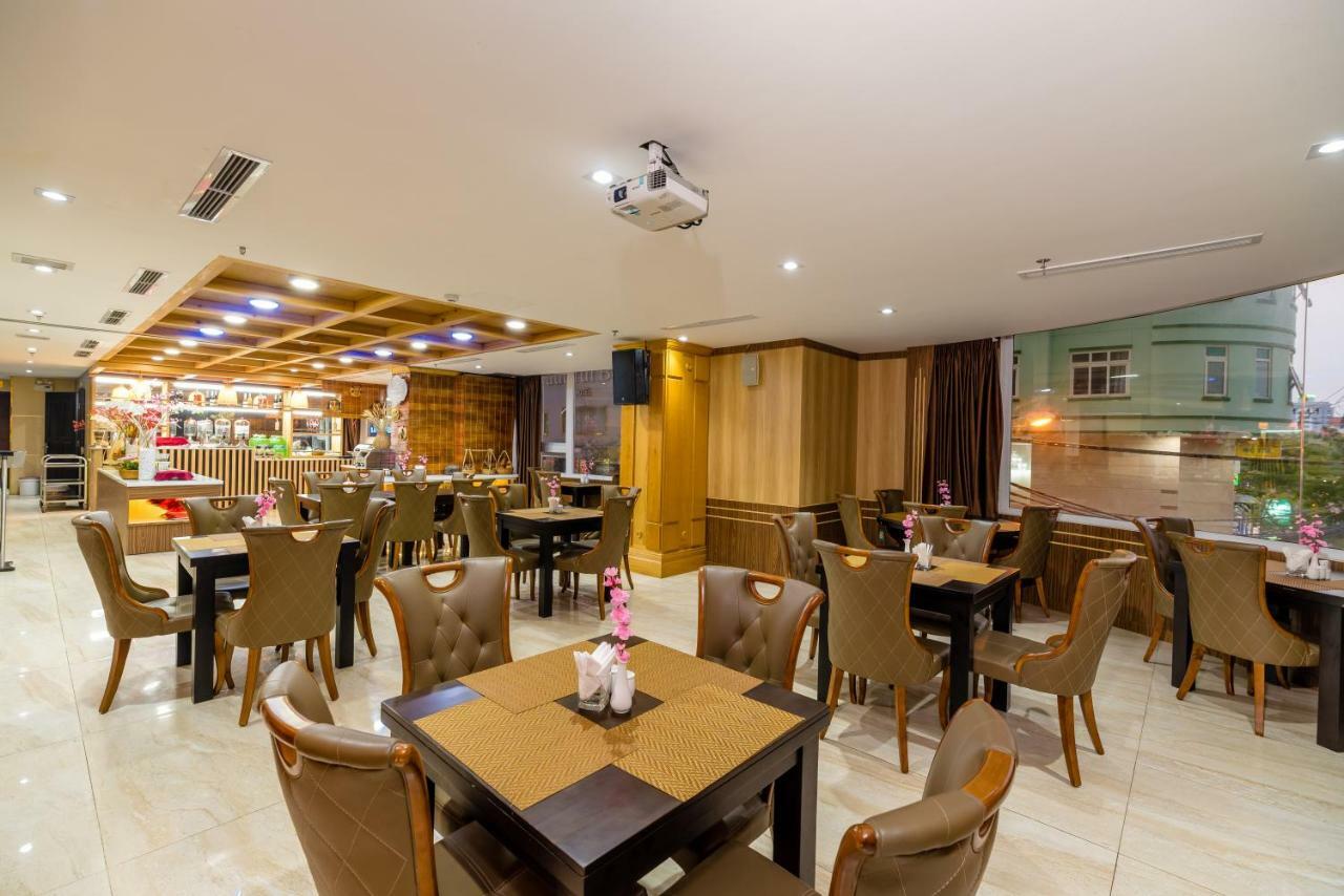 Orchide'Es Hotel Danang Exterior photo